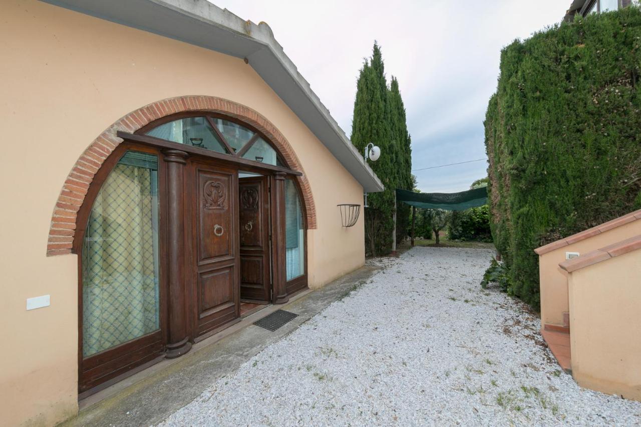 Podere Isabella San Vincenzo Exteriör bild